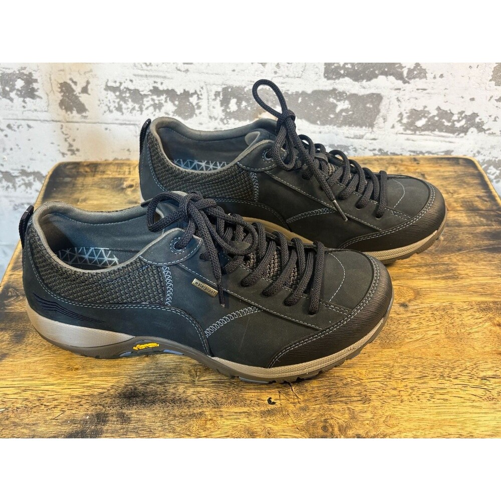 NWOB Dansko Paisley Navy nubuck Milled waterproof sneaker women size 9